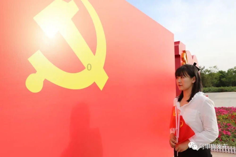 迷路的可爱女宝宝