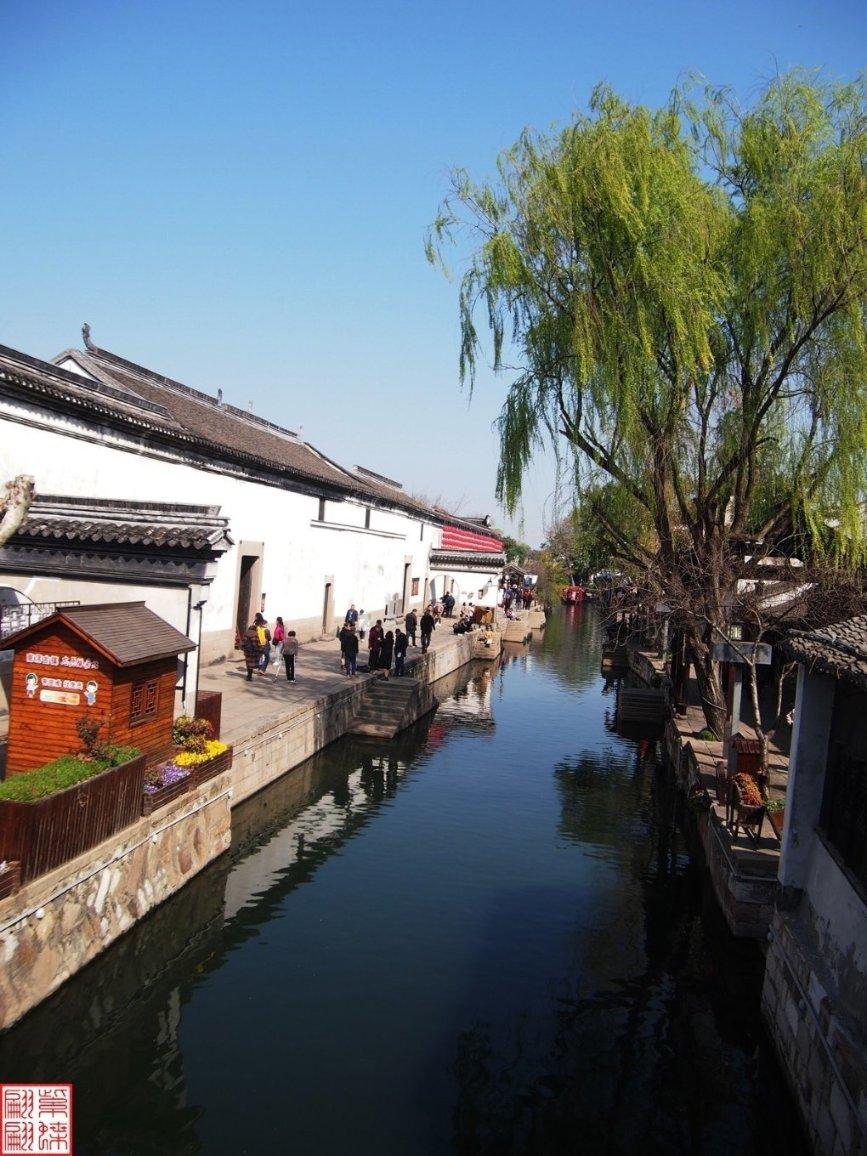 层层恐惧