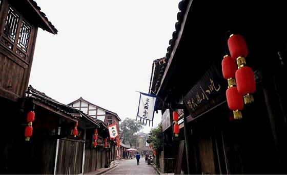 攸县教育局机关第一党支部开展“结对共建”活动